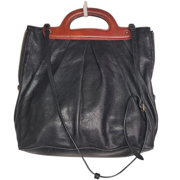 Cynthia Rowley Black and Tan Leather Tote - Picture 1 of 6